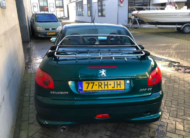 Peugeot 206 cc Roland Garros uit 2005