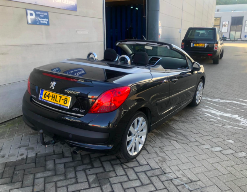 Peugeot 207 CC