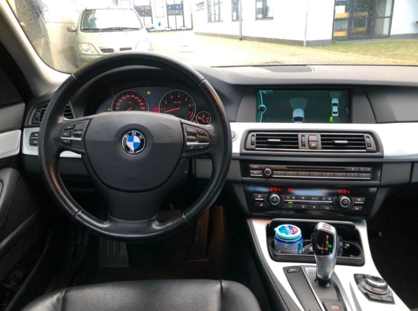 BMW 523 I