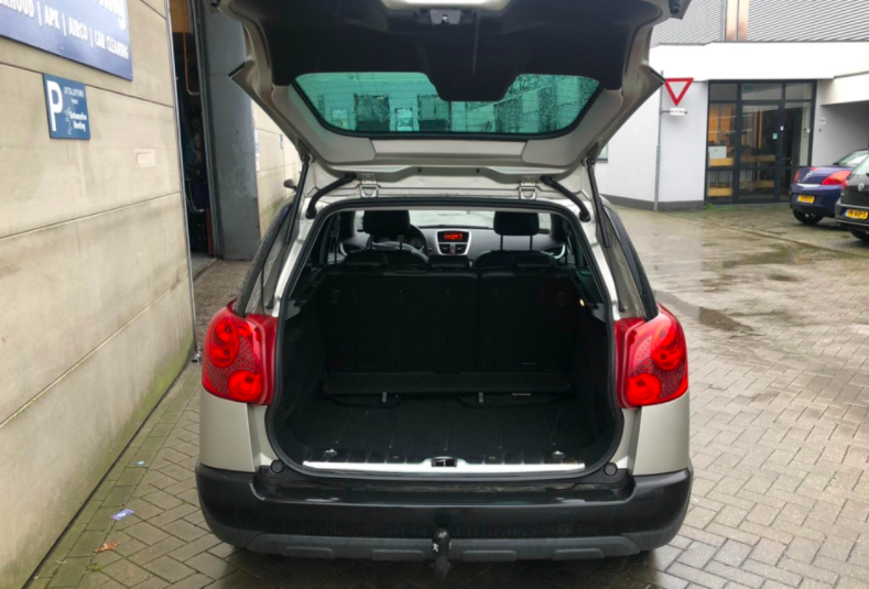 Peugeot 207 SW Outdoor