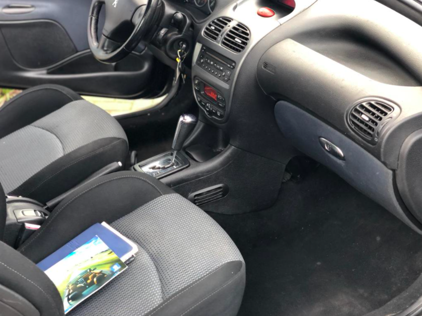 Peugeot 206 cc