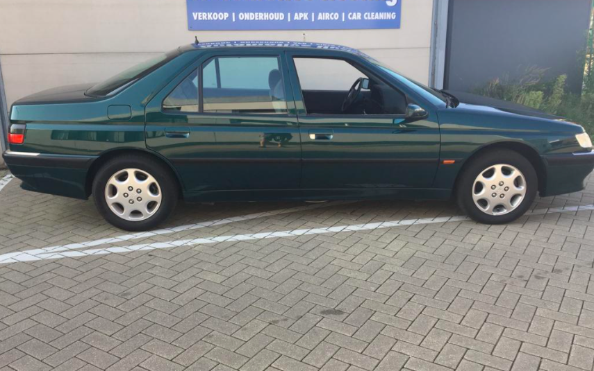 Peugeot 605