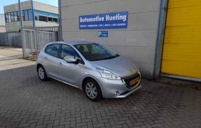 Peugeot 208 Allure