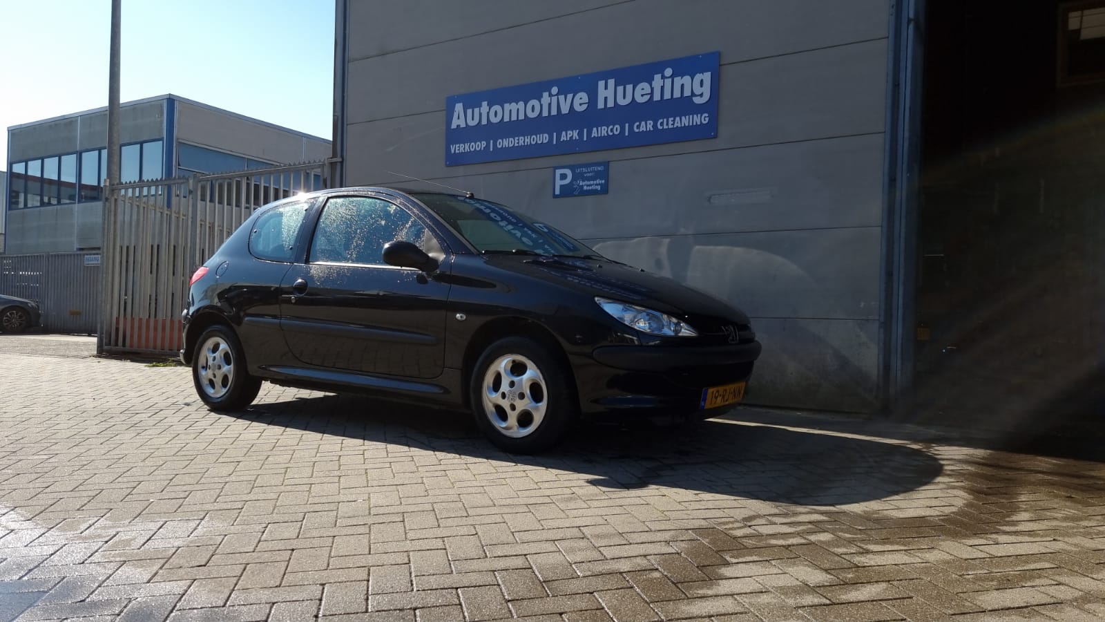Peugeot 206