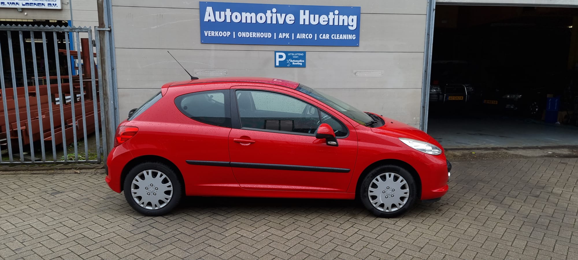 Peugeot 207