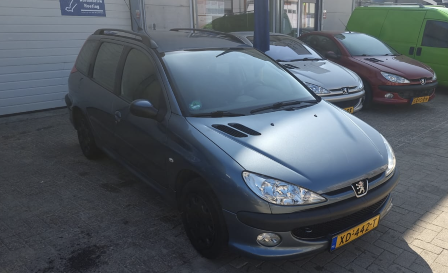 Peugeot 206 SW