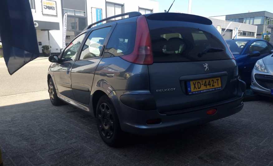 Peugeot 206 SW