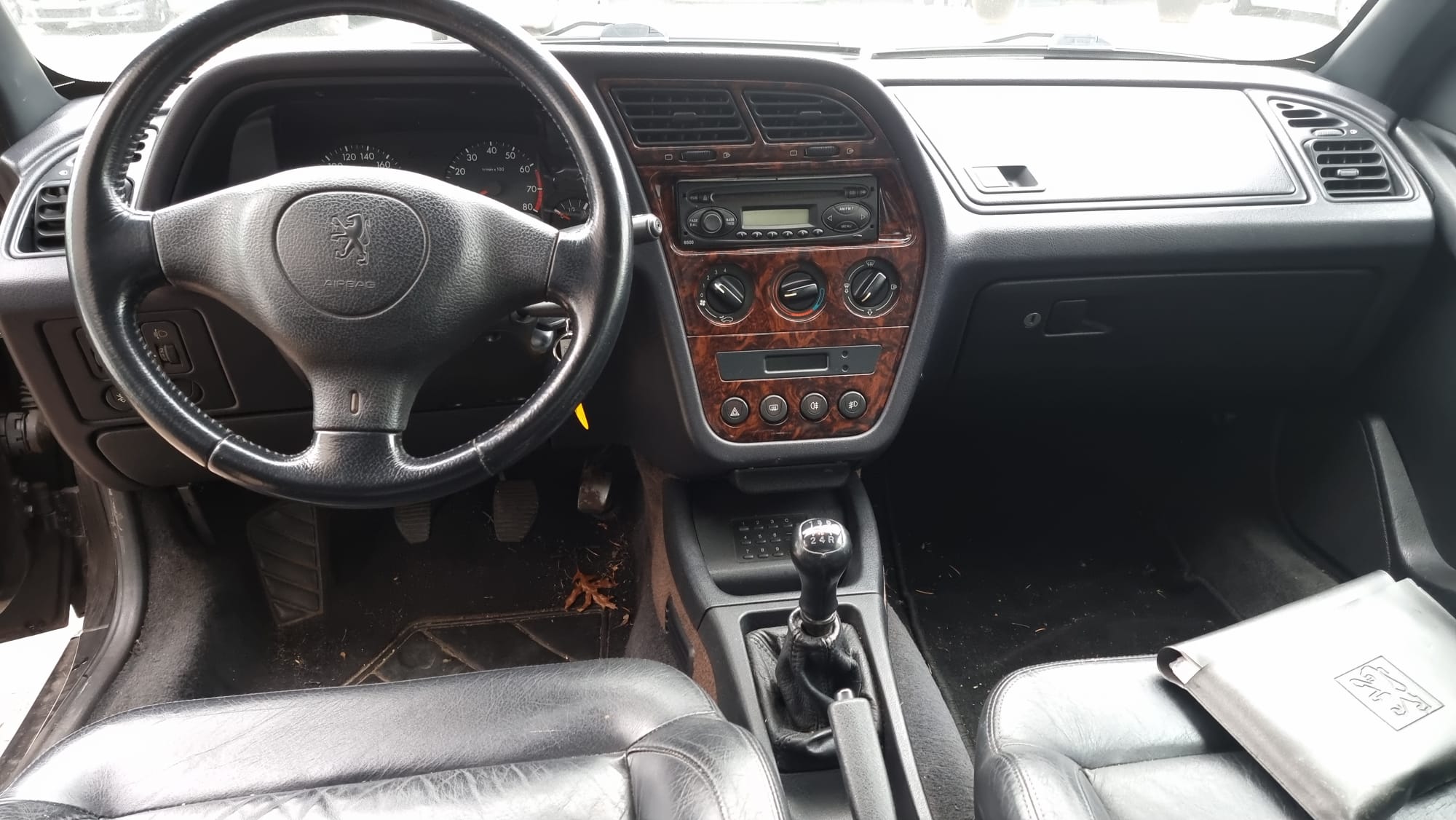 Peugeot 306 cabrio uit 1995