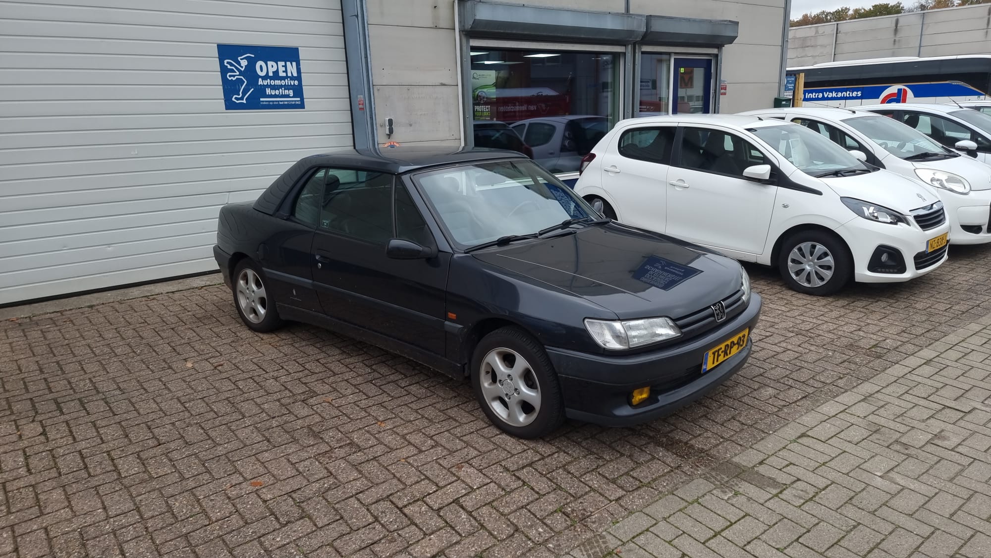 Peugeot 306 cabrio uit 1995