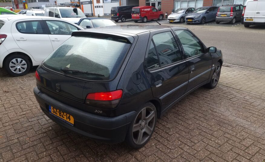 Peugeot 306xsi uit 1998