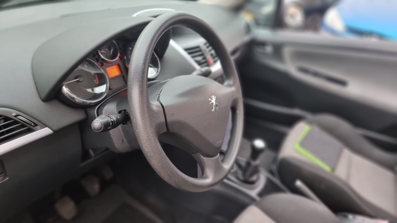 Peugeot 207cc uit 2008