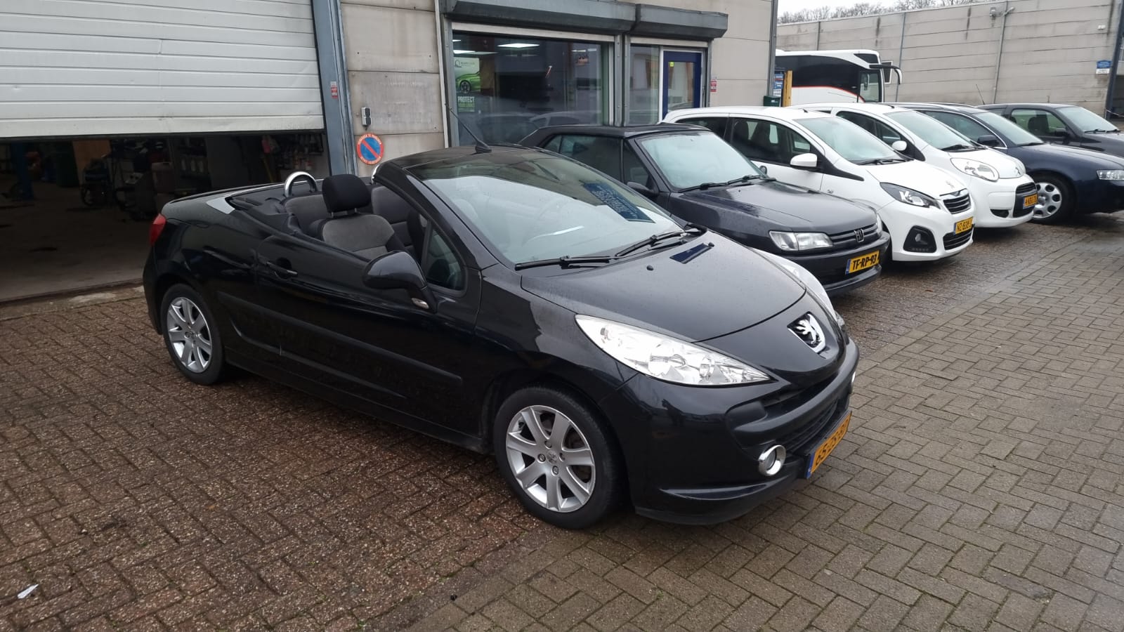 Peugeot 207cc uit 2008