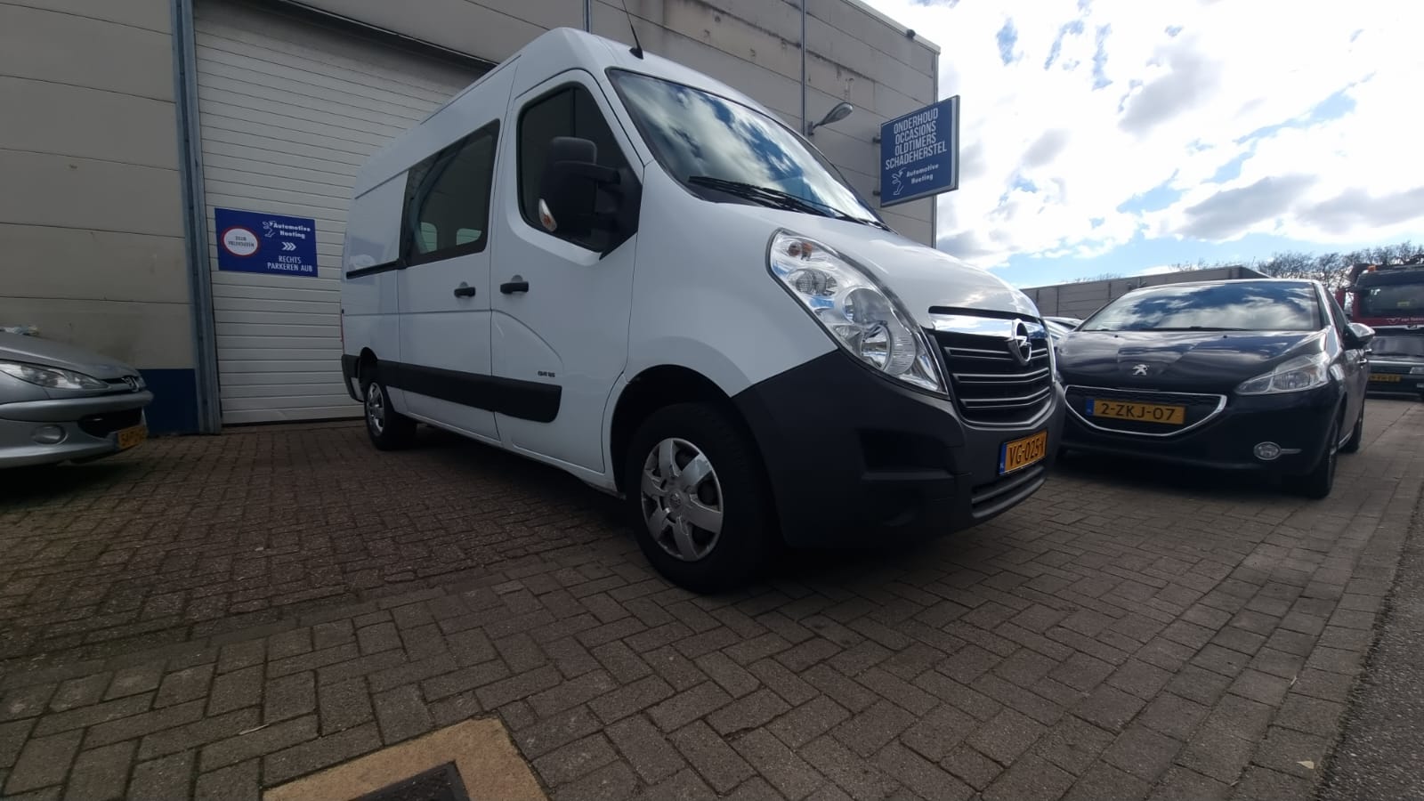 Opel Movano uit 11-2013