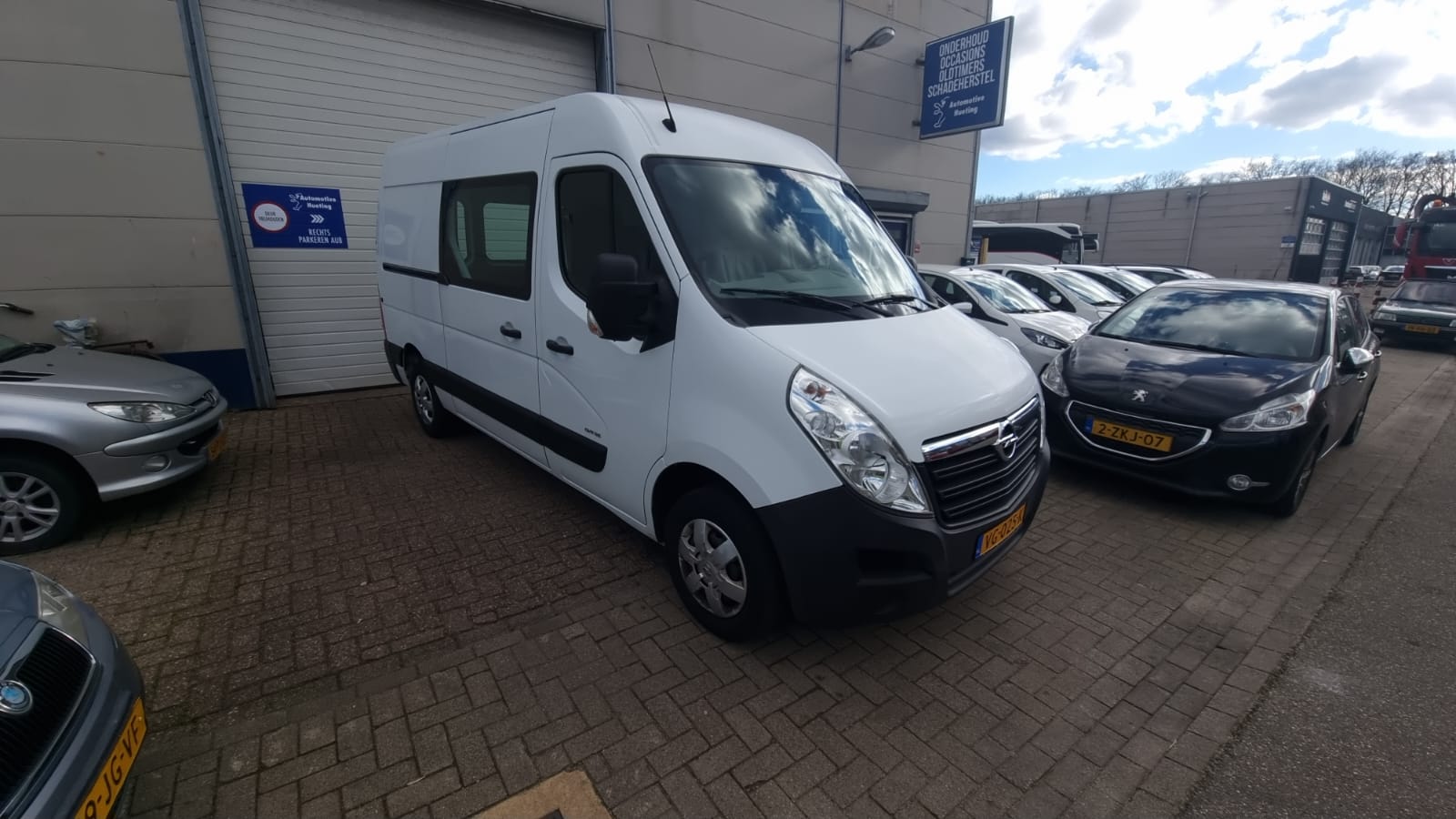 Opel Movano uit 11-2013