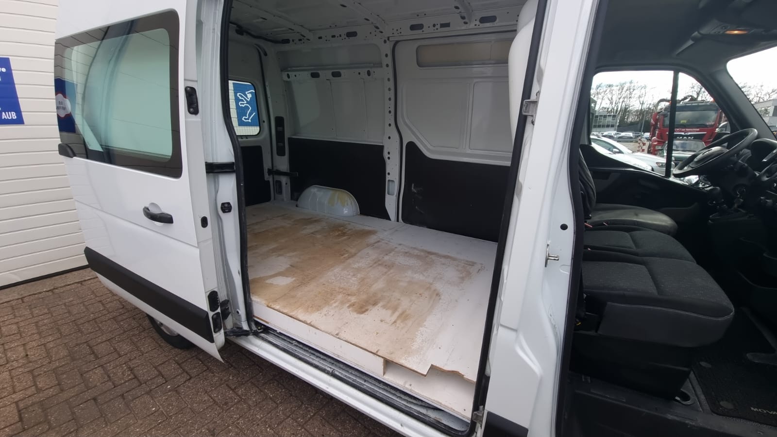 Opel Movano uit 11-2013