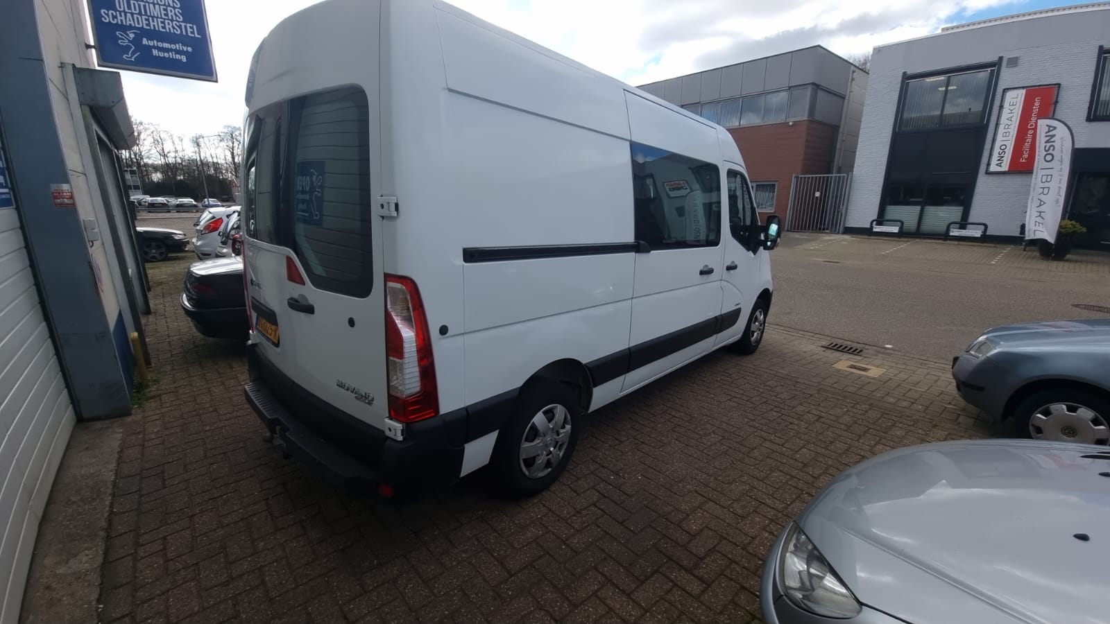 Opel Movano uit 11-2013