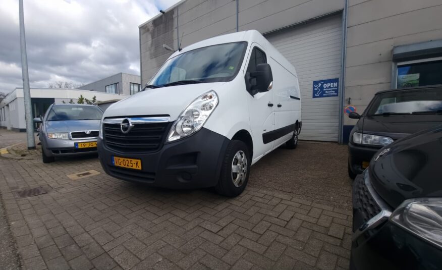 Opel Movano uit 11-2013