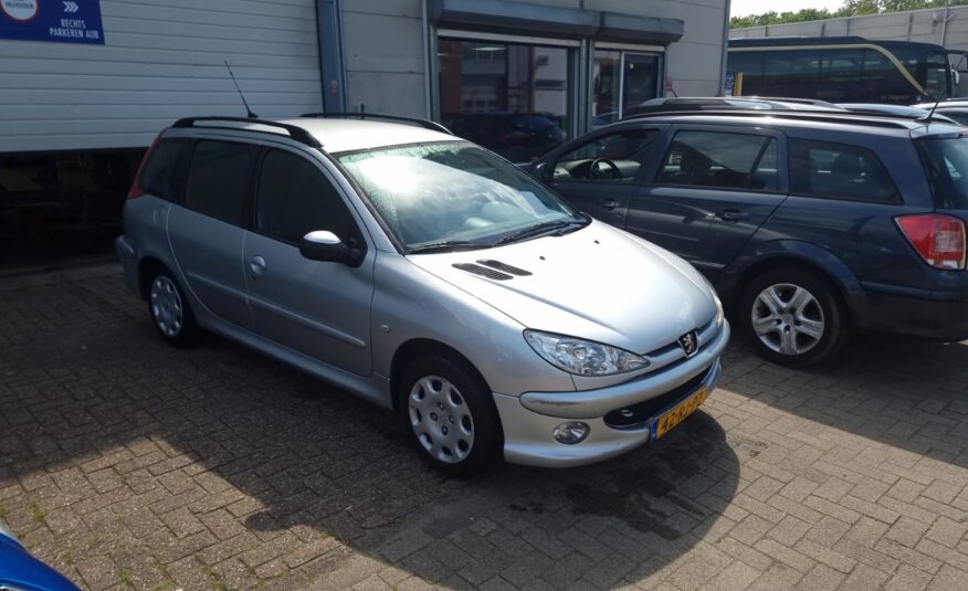 Peugeot 206 sw