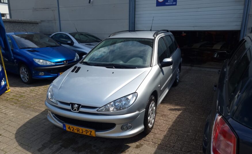 Peugeot 206 sw