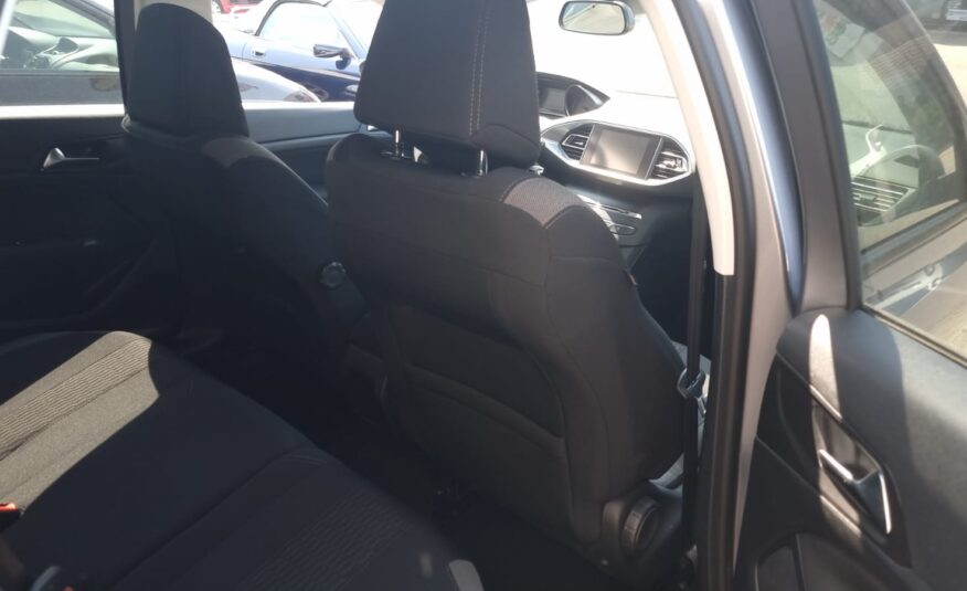 Peugeot 308 sw uit 2016