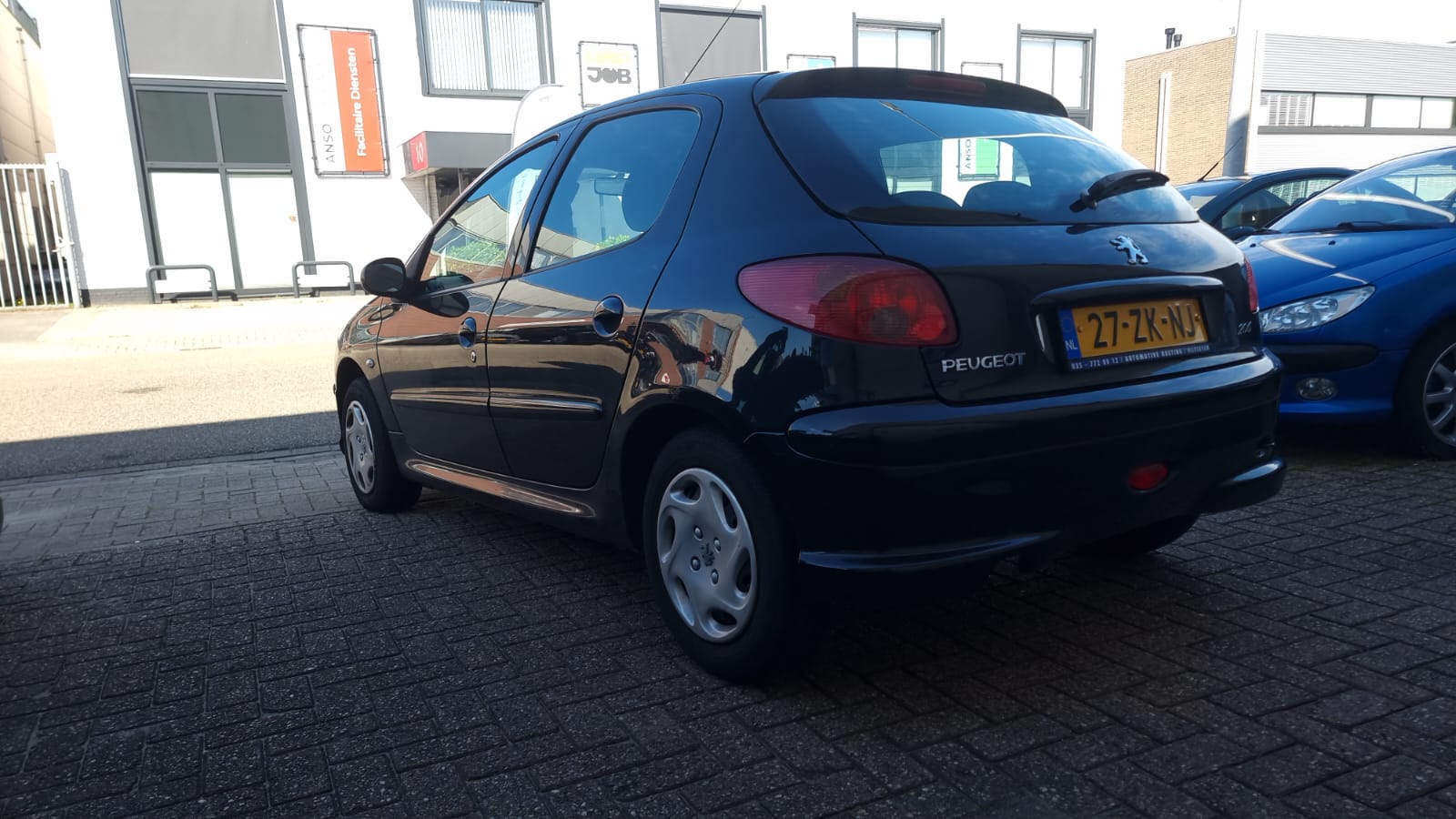 Peugeot 206