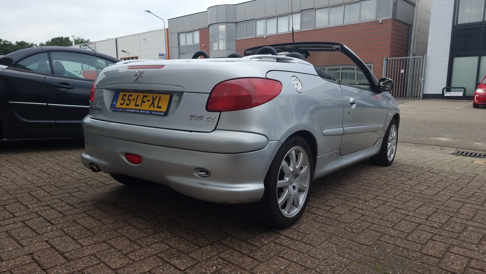 Peugeot 206 CC uit 2003
