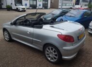 Peugeot 206 CC uit 2003
