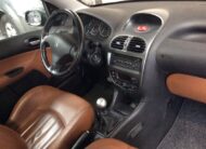 Peugeot 206 cabrio Roland Garros uit 2002
