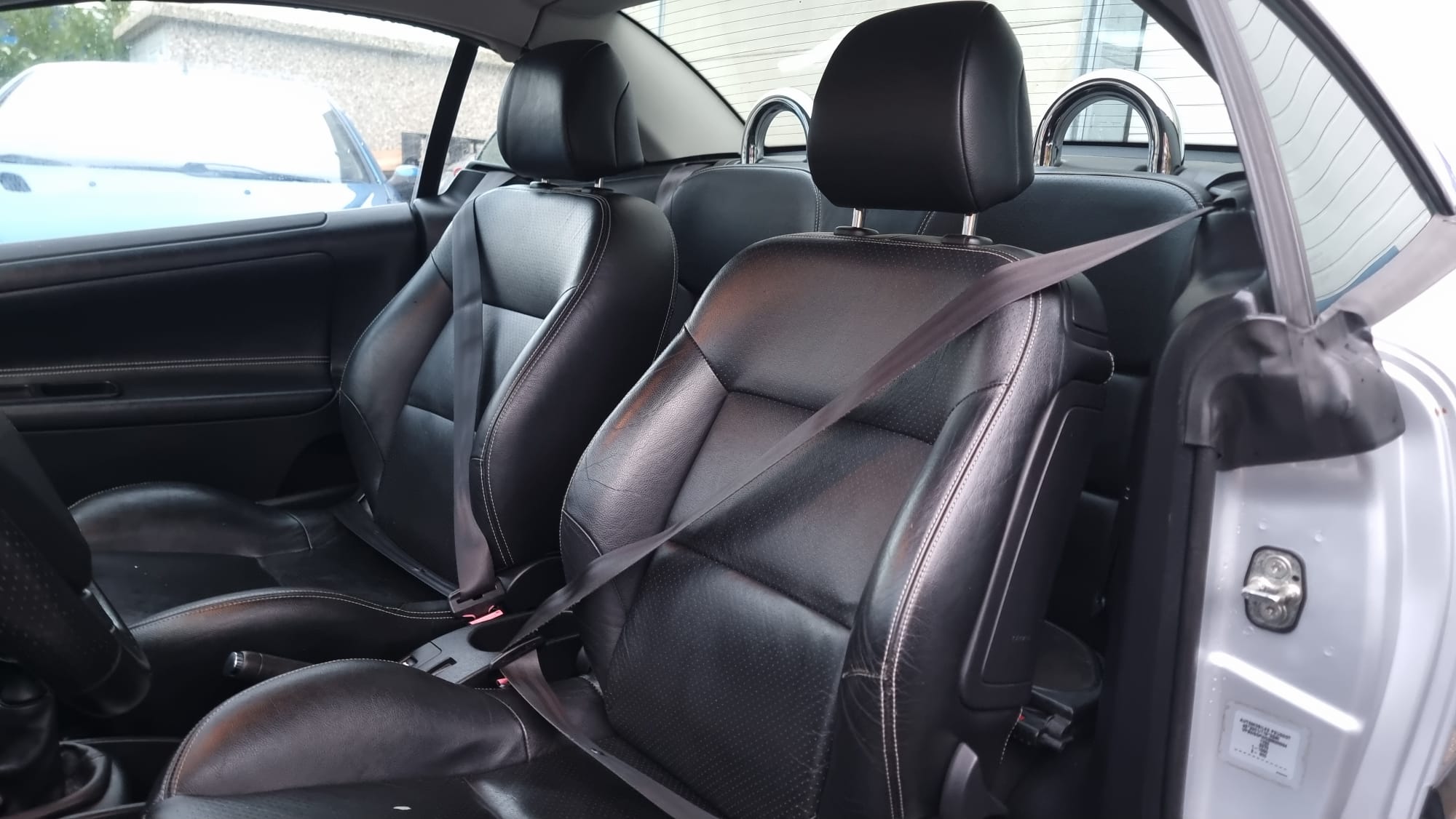 Peugeot 207 cc uit 2007