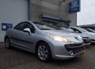 Peugeot 207 cc uit 2007
