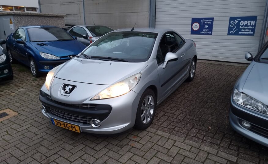 Peugeot 207 cc uit 2007