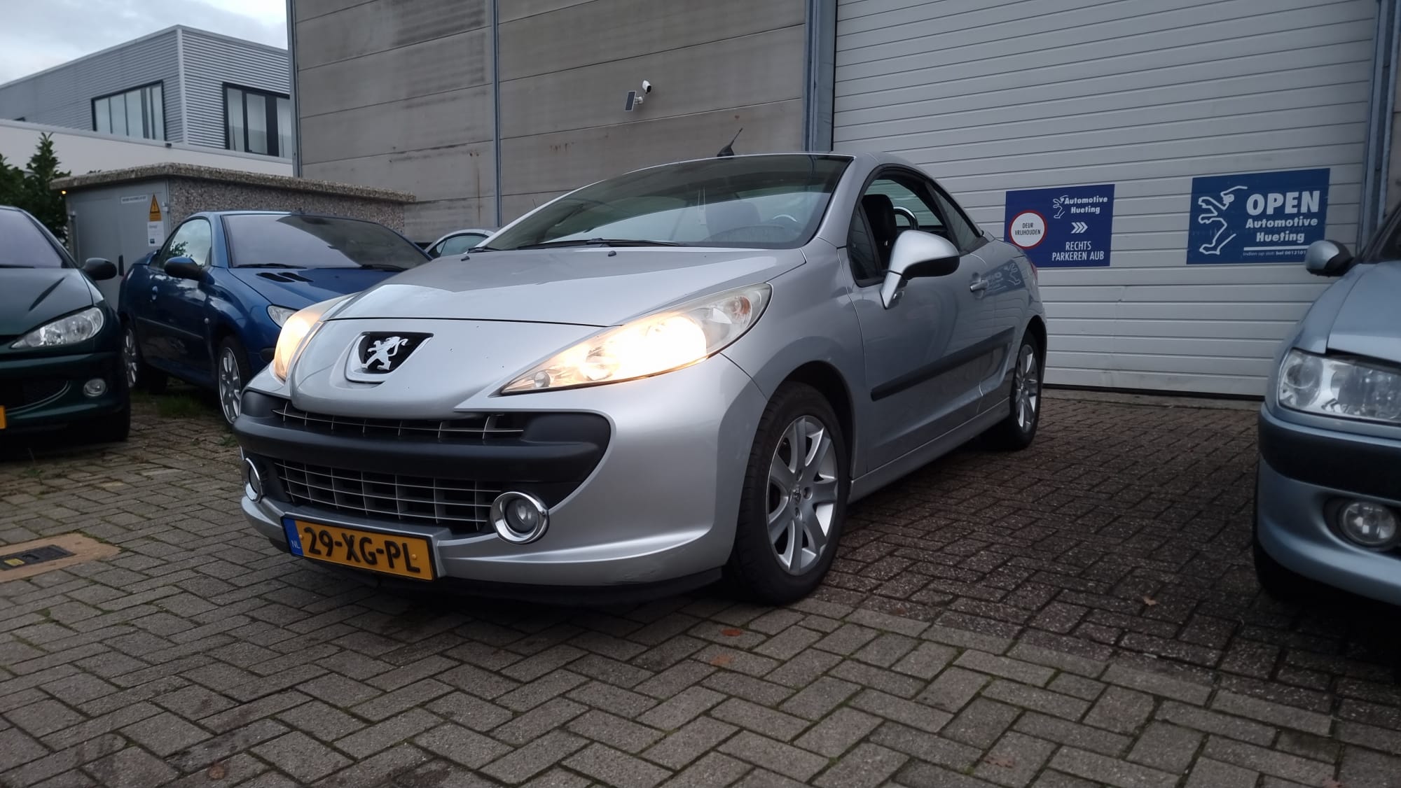 Peugeot 207 cc uit 2007