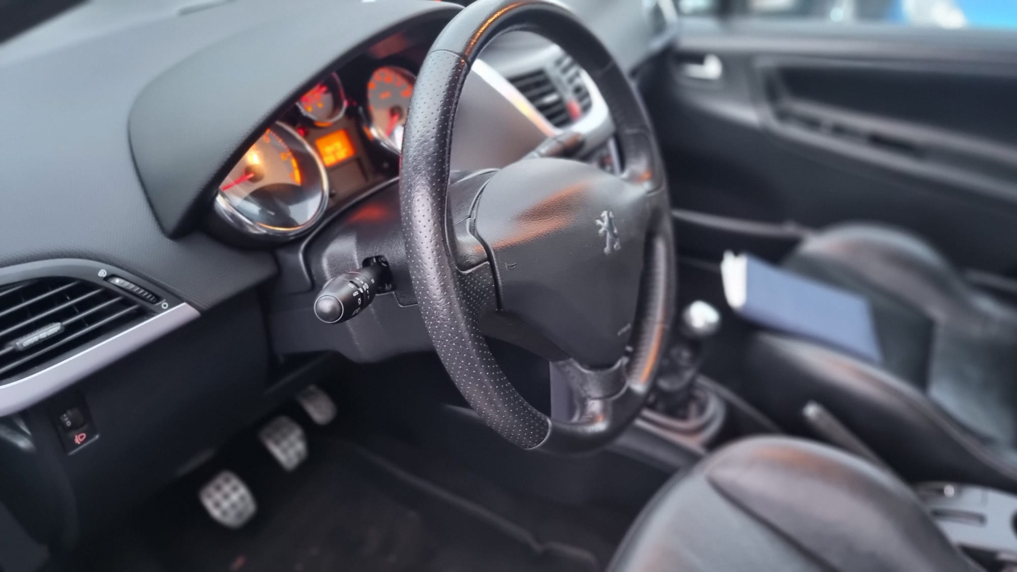 Peugeot 207 cc uit 2007