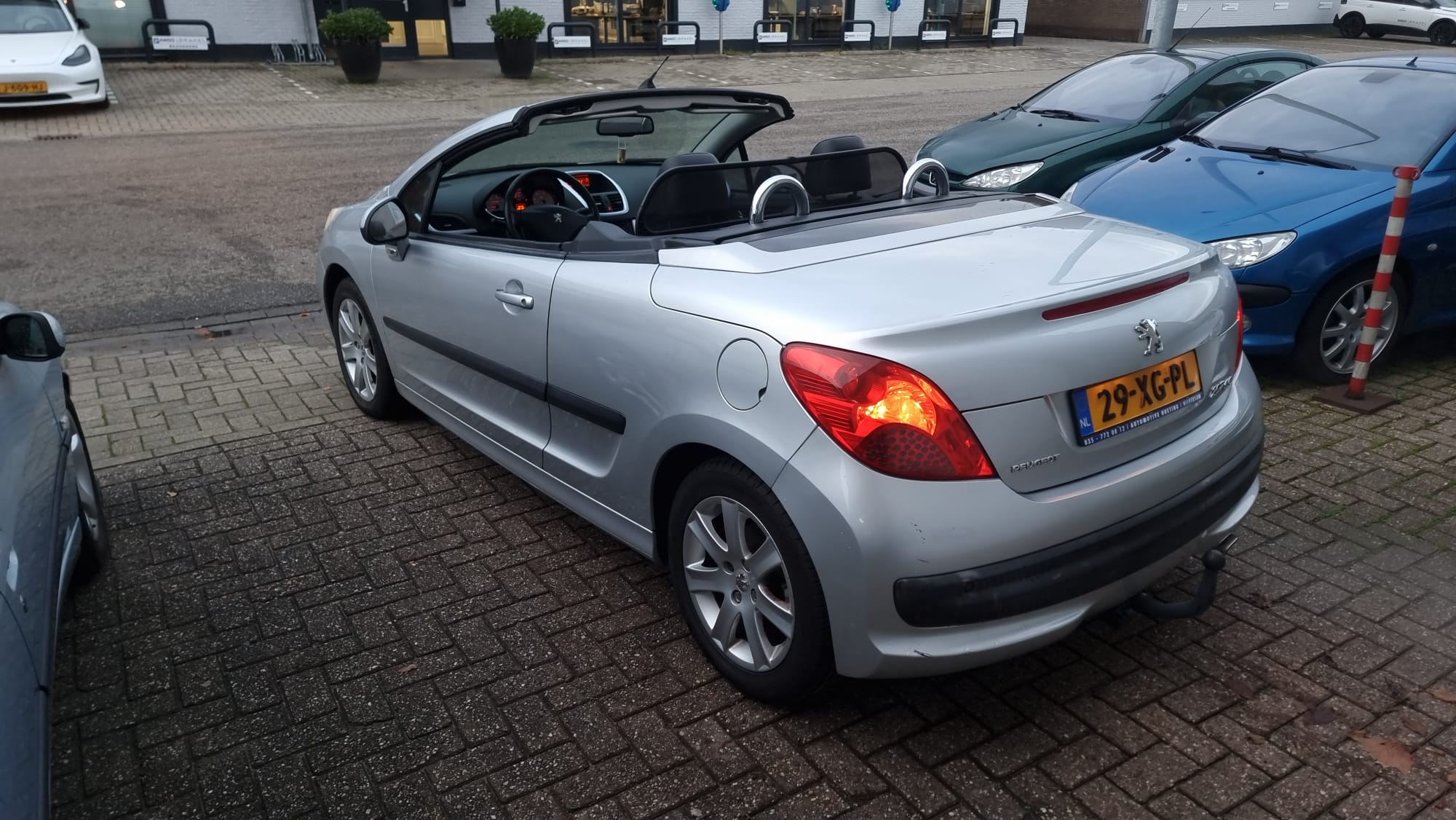 Peugeot 207 cc uit 2007