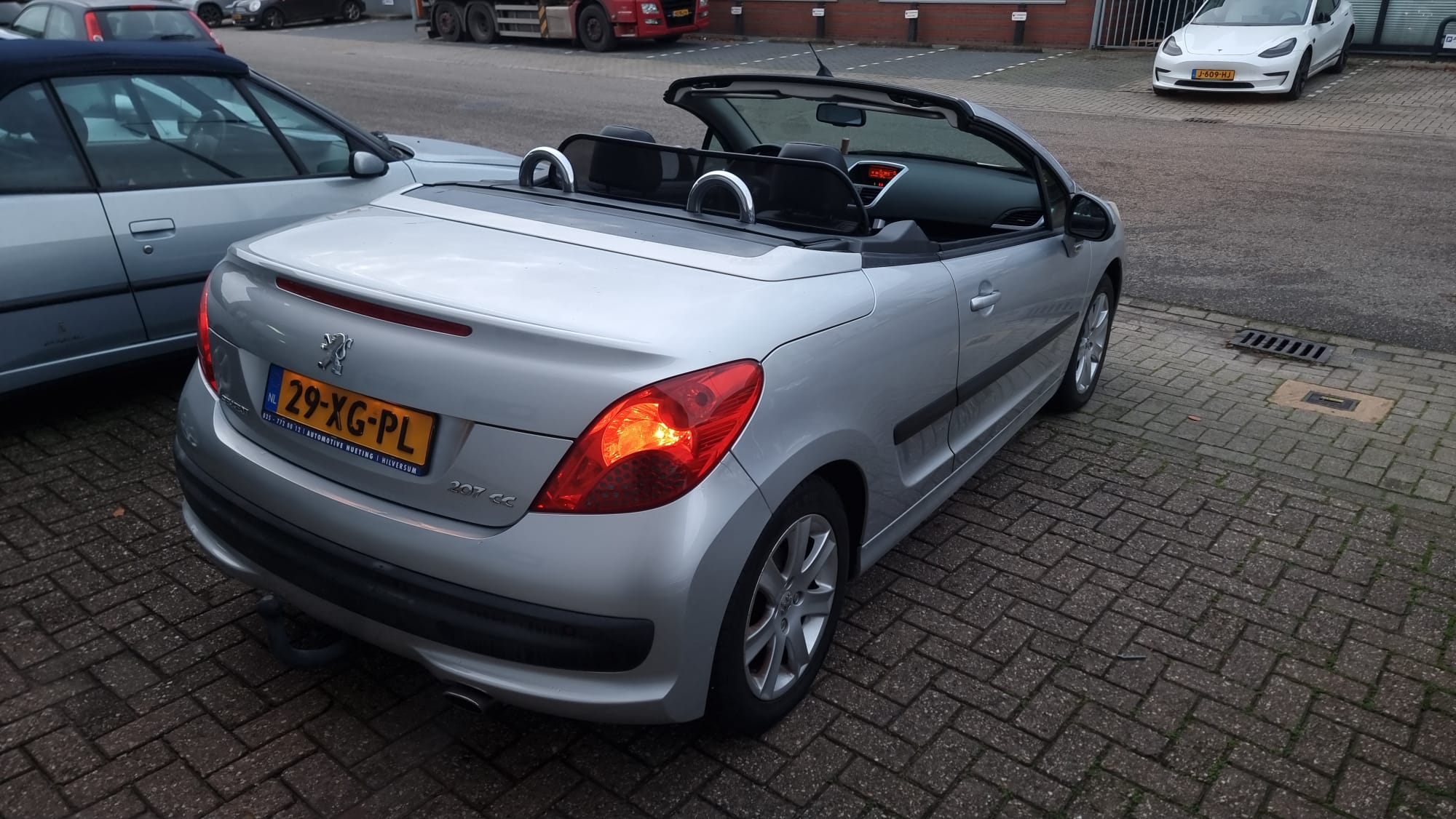 Peugeot 207 cc uit 2007