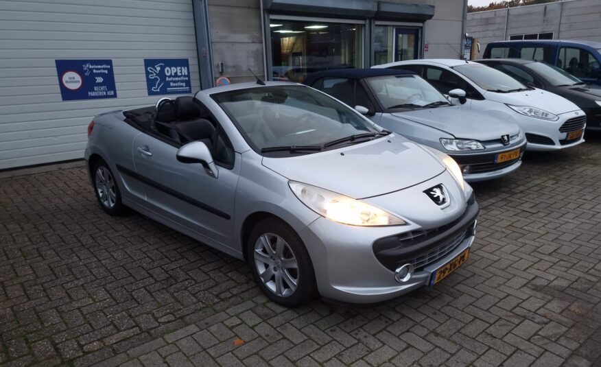 Peugeot 207 cc uit 2007