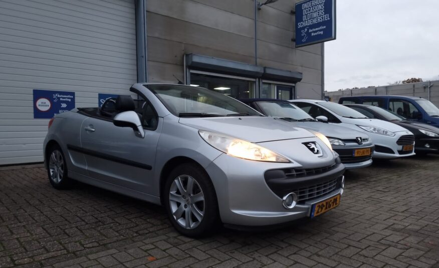 Peugeot 207 cc uit 2007