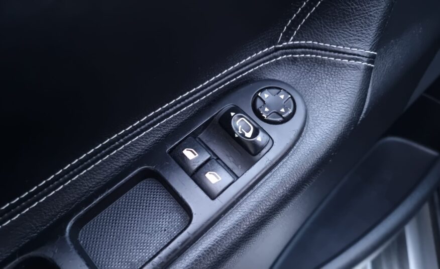 Peugeot 207 cc uit 2007