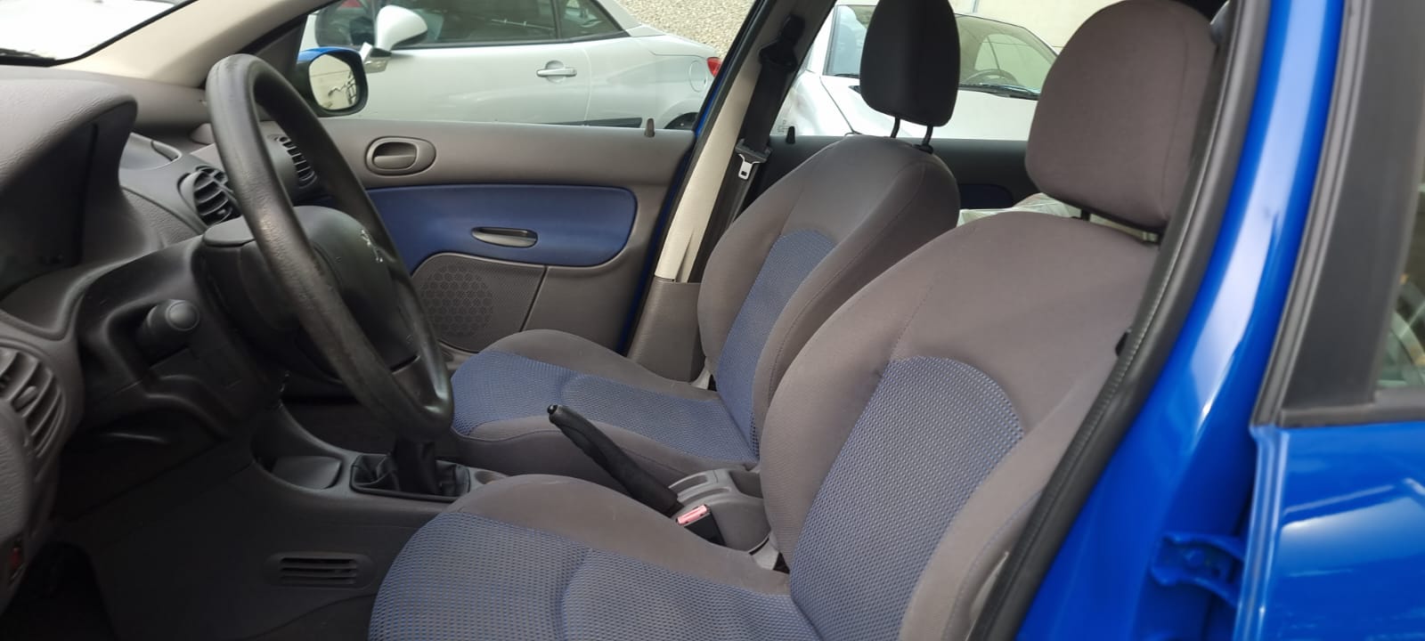 Peugeot 206sw uit 2002