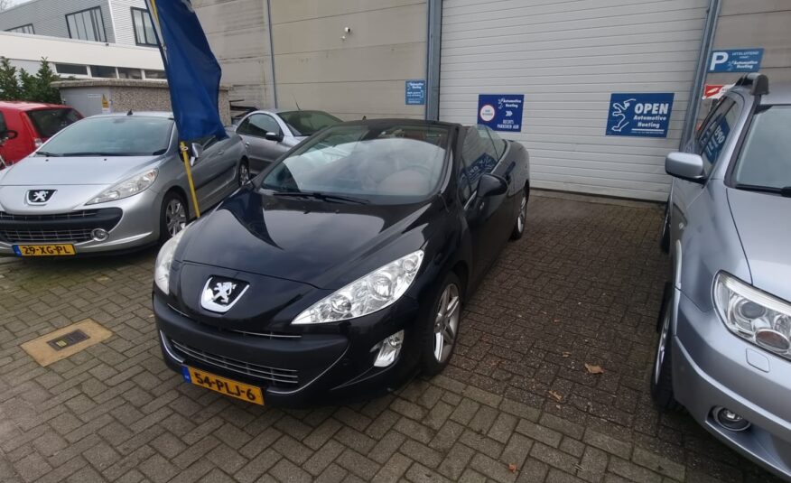 Peugeot 308 cabrio uit 2011