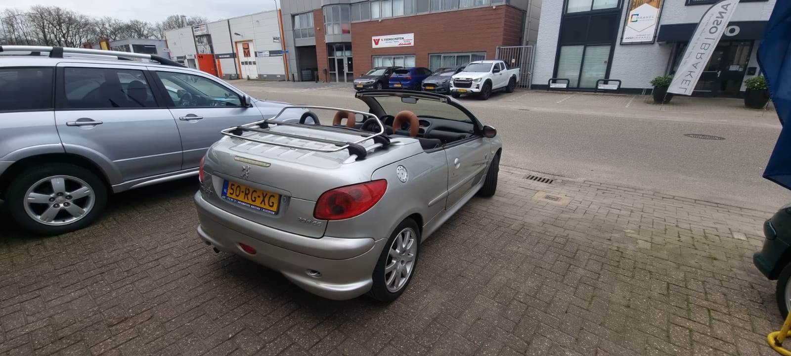 Peugeot 206 CC Roland Garros uit 2005