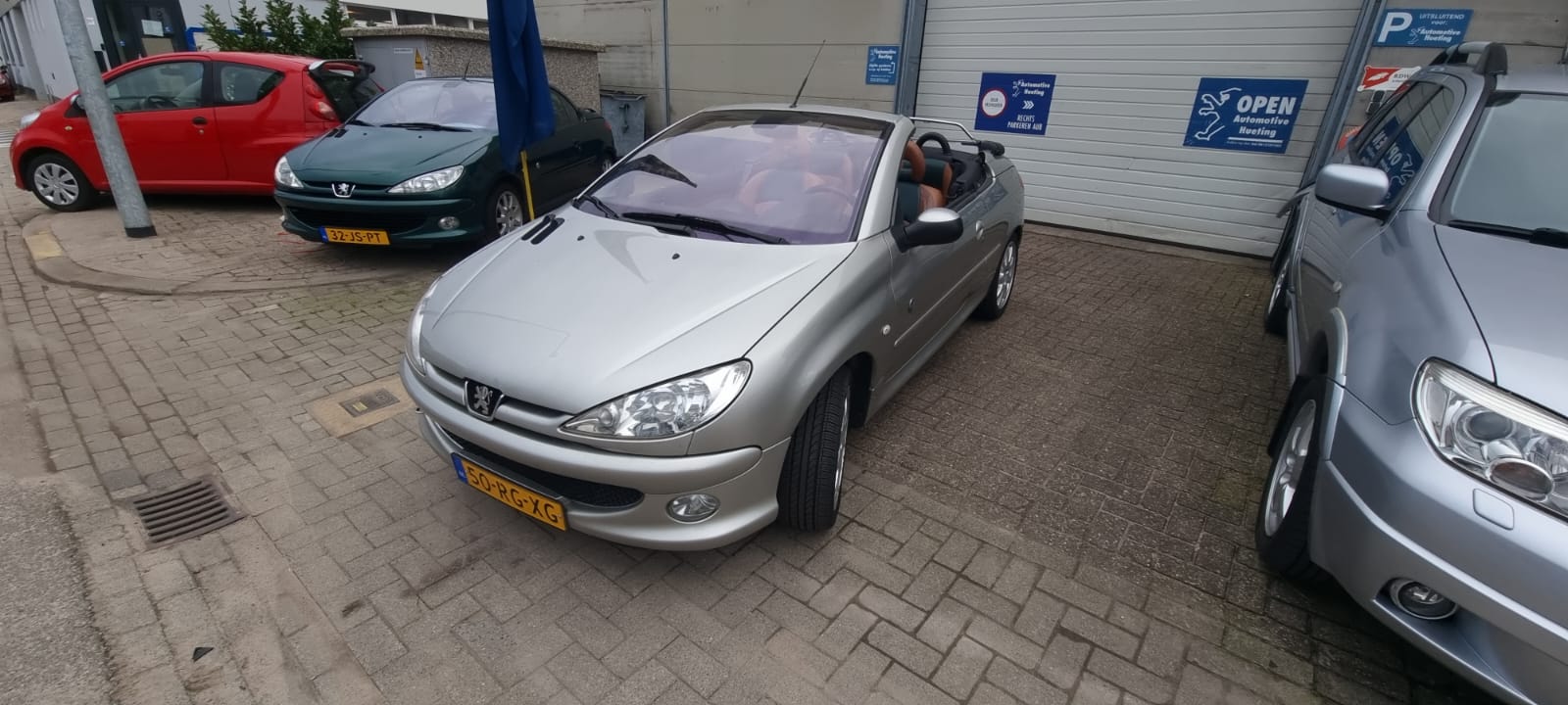 Peugeot 206 CC Roland Garros uit 2005