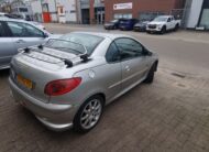 Peugeot 206 CC Roland Garros uit 2005