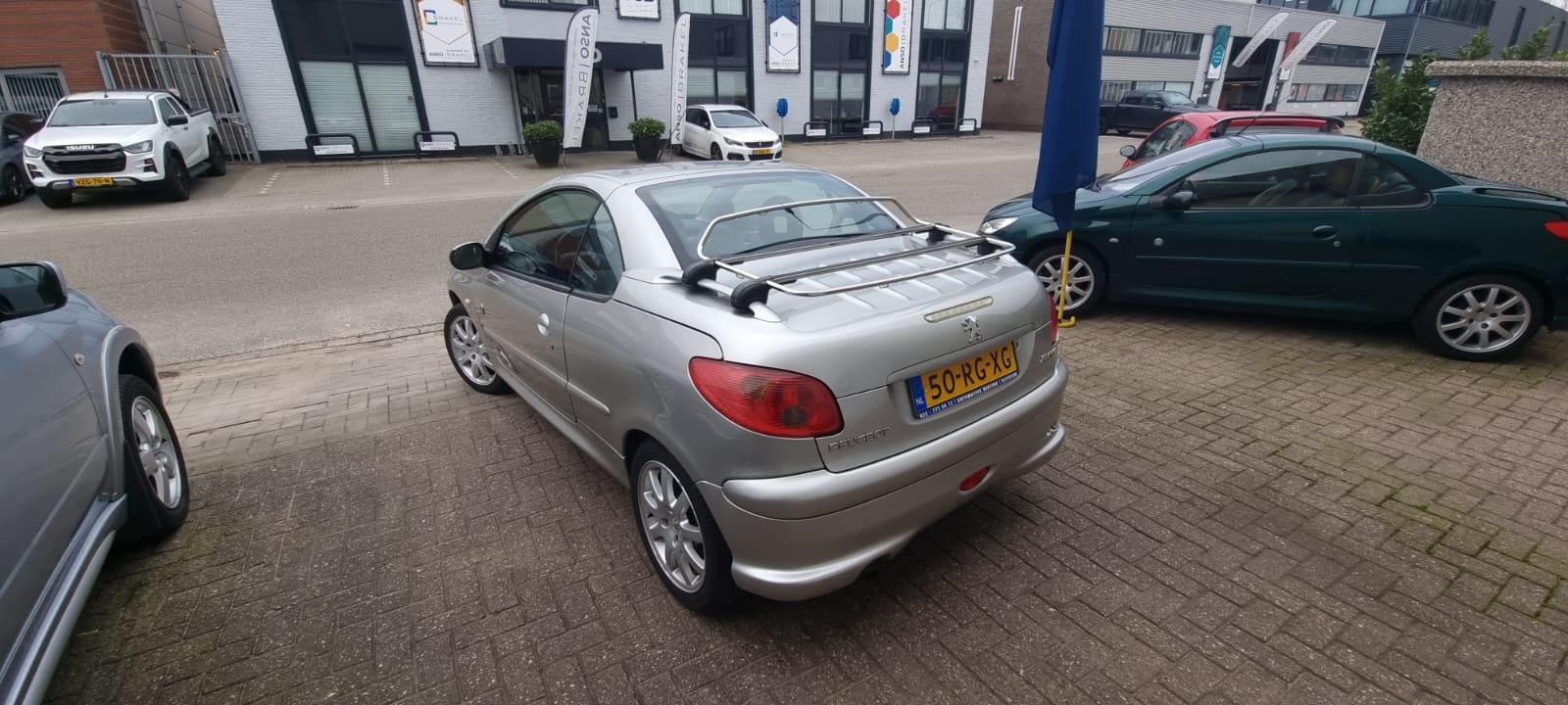 Peugeot 206 CC Roland Garros uit 2005