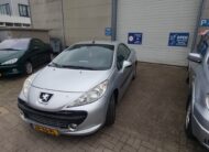 Peugeot 207 CC uit 2007