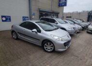 Peugeot 207 CC uit 2007
