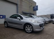 Peugeot 207 CC uit 2007