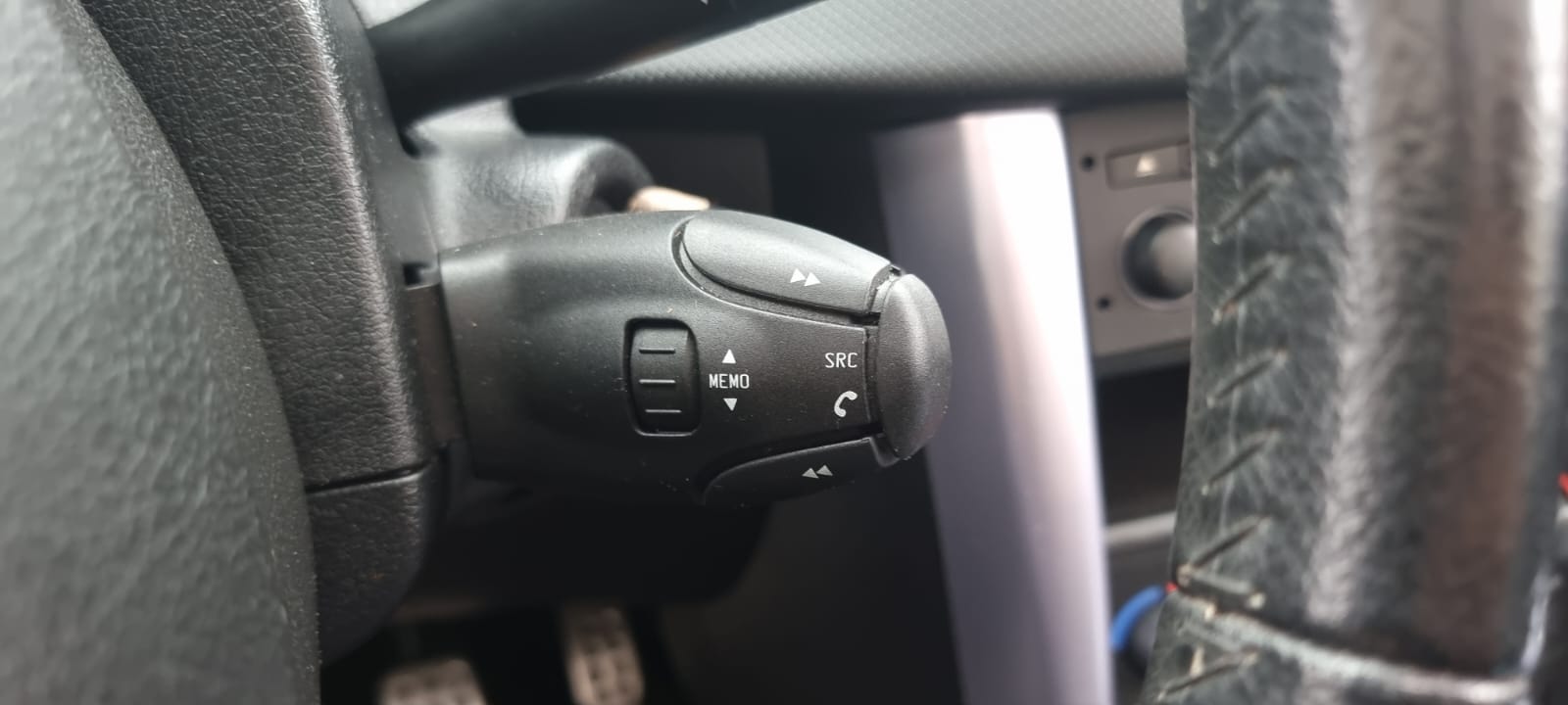 Peugeot 207 CC uit 2007