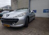 Peugeot 207 CC uit 2007