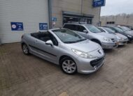 Peugeot 207 CC uit 2007